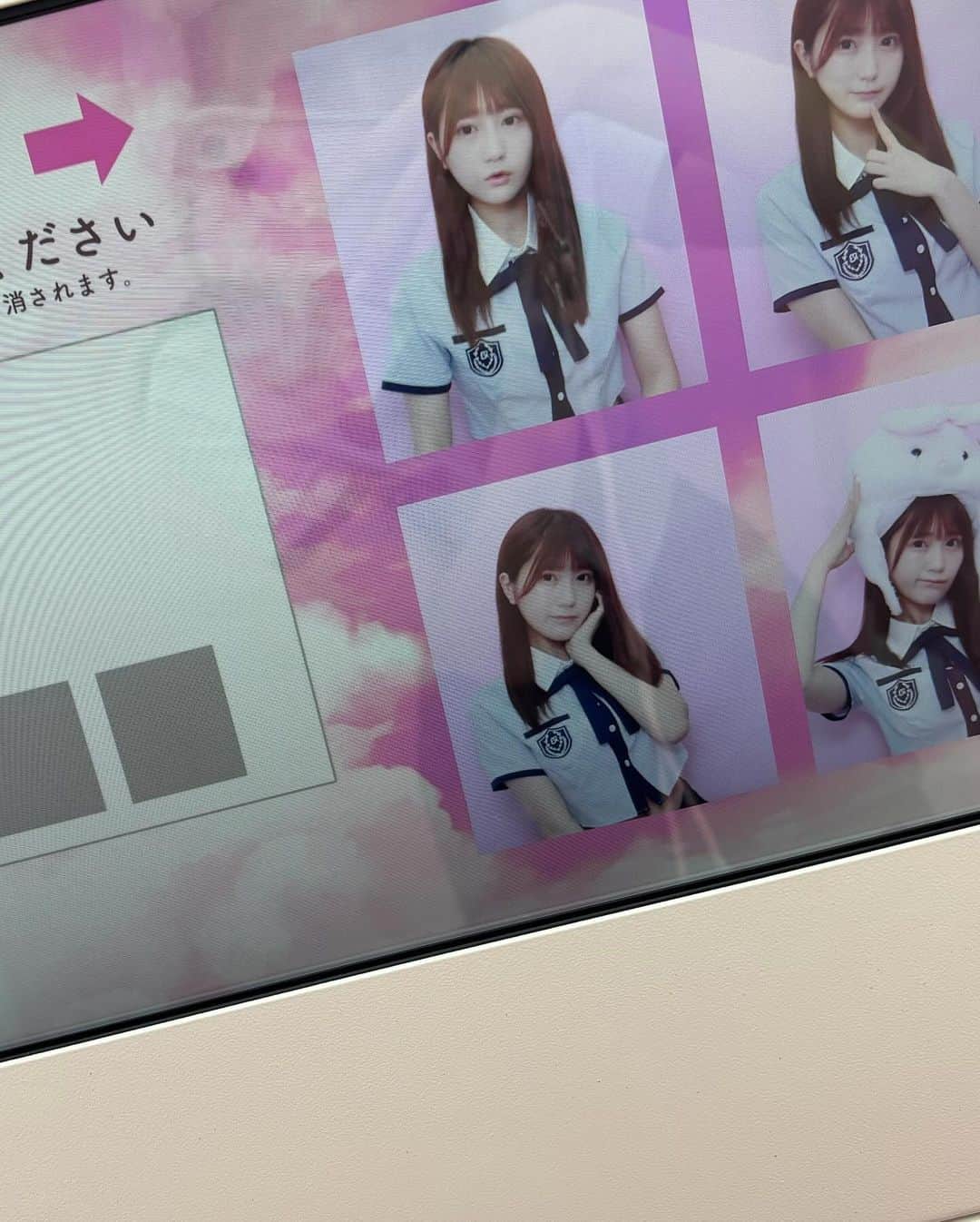 桃姫もえかさんのインスタグラム写真 - (桃姫もえかInstagram)「うさぴょん🐰  最近新大久保にできた、 ビギフォト撮りに行ってきたよ♡ 撮影風景とかも撮って投稿したので見てね♡ 韓国アイドルさんがきてるような可愛い制服いっぱいあったり✨ 可愛い写真スポットあったり♡ ドライヤー、ヘアアイロン、なんとティルティルさんのコスメ達も置いてあってメイク直しもできちゃう💕 最高すぎるよね✨  おすすめフォトブースは、、 ぴんく🩷可愛いかった！ 他にも学校ぽいとことか、証明写真風なとこもあって色々なとこ試してみたいし、みんなにもしてみてほしい気持ち♡  新大久保行った時はぜひ1人でも楽しいけど友達と一緒ならもっとたのしい💗  #PR #bkeyphoto #ビキフォト #韓国プリクラ #bkeyphotoseoul #bkeyidolschool #kpopschool  #プリクラ #ぷりんと倶楽部 #制服 #コスプレ #制服プリ #アイドル #アイドル衣装」9月28日 18時11分 - moeka_141221