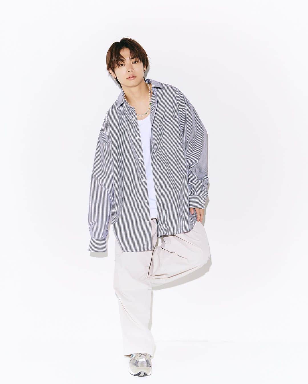 WEGOさんのインスタグラム写真 - (WEGOInstagram)「定番に使えるアイテムを よりロープライスで展開する "WE GOOD PRICE"  ✔︎イージーケアブロードBIGシャツ ¥2,749(tax in) →WEB限定特価で¥2,199(tax in)※10/4(水)11:59まで  ゆったりめのフィット感と程よいシャープな襟が現代風なベーシックシャツ。  #WEGO #ウィゴー #WEGOODPRICE #WGP #shirt #シャツ #シャツコーデ」9月28日 18時47分 - wego_official