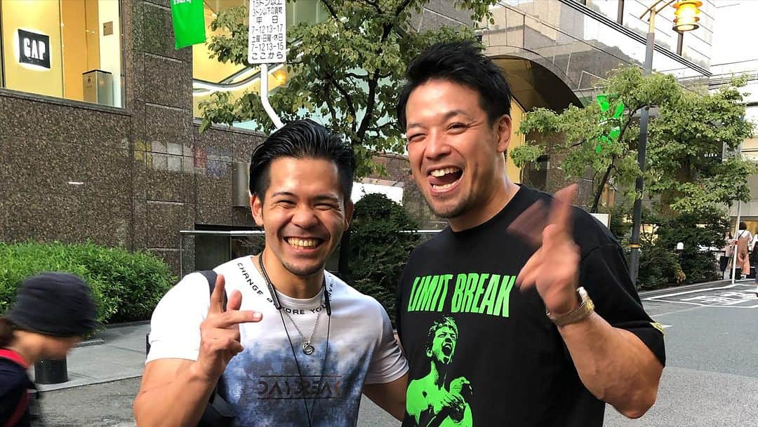 吉岡世起のインスタグラム：「15周年記念試合 このカードには思い入れしかない 1人ずつ書いていこうと思う まずパートナーには同郷の先輩、潮崎さん 明るく優しく面白い！ NOAHに来る前から親交があり、会いに行ったり会場で絡まれたり、 そんな潮崎さんとの熊本タッグが見られるのは10.27熊本大会！ 是非ご来場下さい！ #noah_ghc」