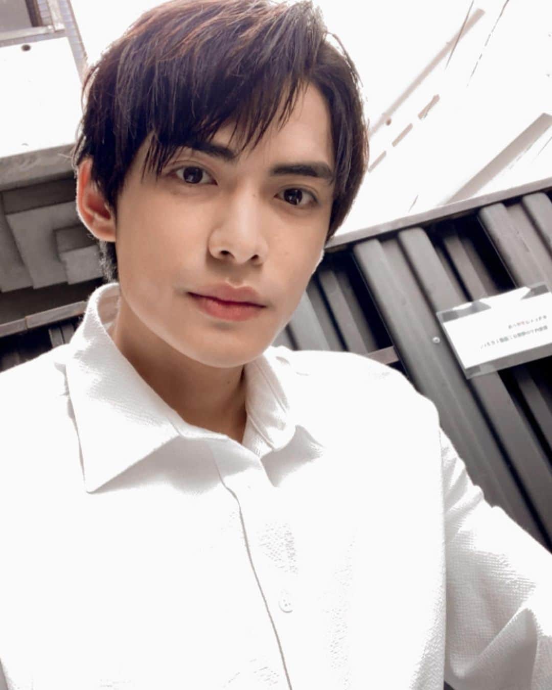 藤枝喜輝さんのインスタグラム写真 - (藤枝喜輝Instagram)「ヘアメイクさんの技術に感動したあまり撮ってしまったものたち。」9月28日 18時58分 - yoshiki_fujieda_official