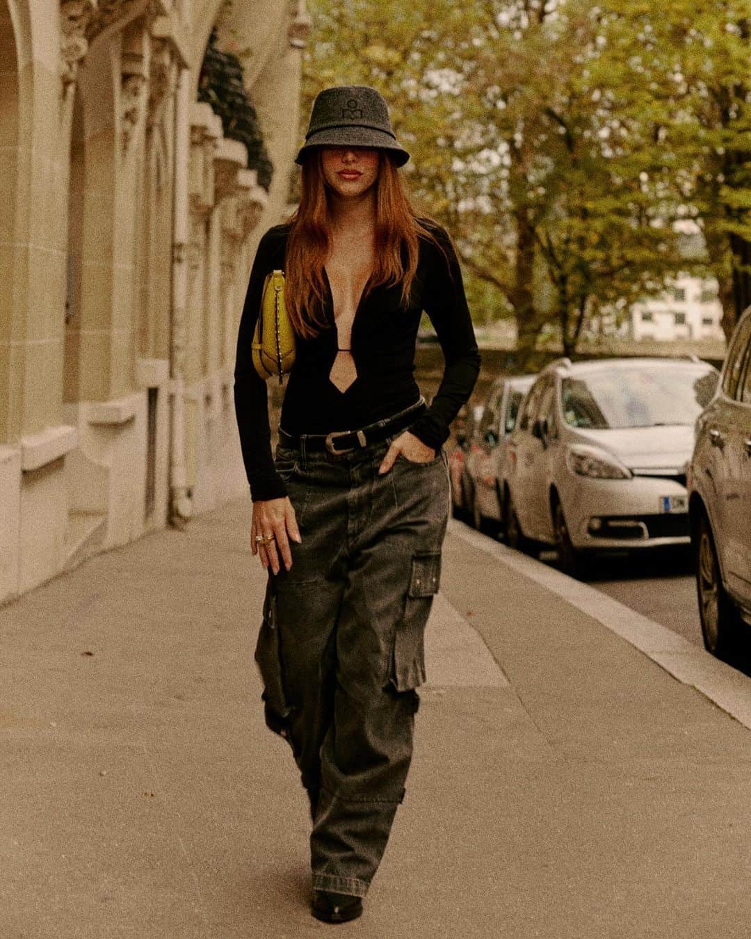 マリ・マリアさんのインスタグラム写真 - (マリ・マリアInstagram)「🌌 @isabelmarant  Muito incrível ver esse show de perto. @shopsjardins deixando tudo mais especial! Foto: @euthiagobruno  Look: @isabelmarant Styling: @yanacioli  PR: @mr.pedrorocha」9月29日 5時53分 - marimaria
