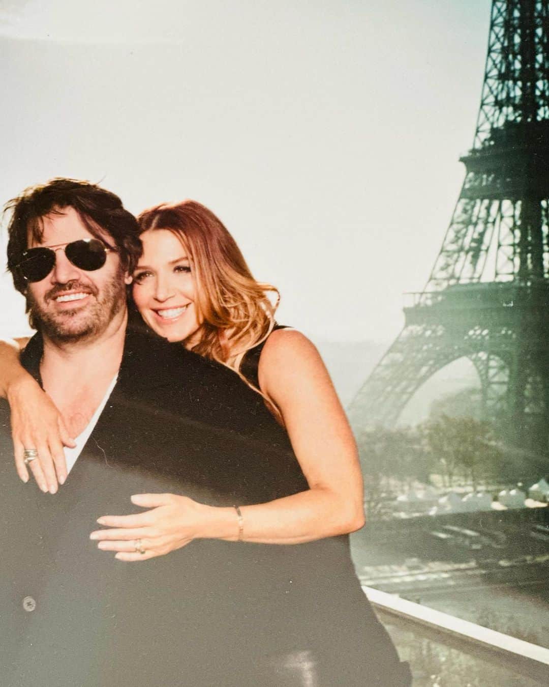 ポピー・モンゴメリーのインスタグラム：「Take me back to Paris ❤️🇫🇷   #tbt」