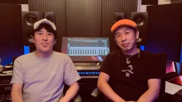 石川よしひろのインスタグラム：「今回は作詞・トラちゃん、作曲・石川よしひろのコンビで、すこぶるご機嫌なサウンドに仕上がっております！ぜひお楽しみに！  #石川よしひろ #TORA #jpfunk」