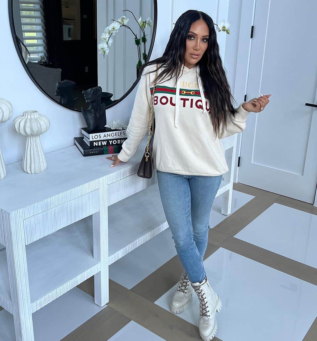 のインスタグラム：「House of Gucci♥️ #rhonj」