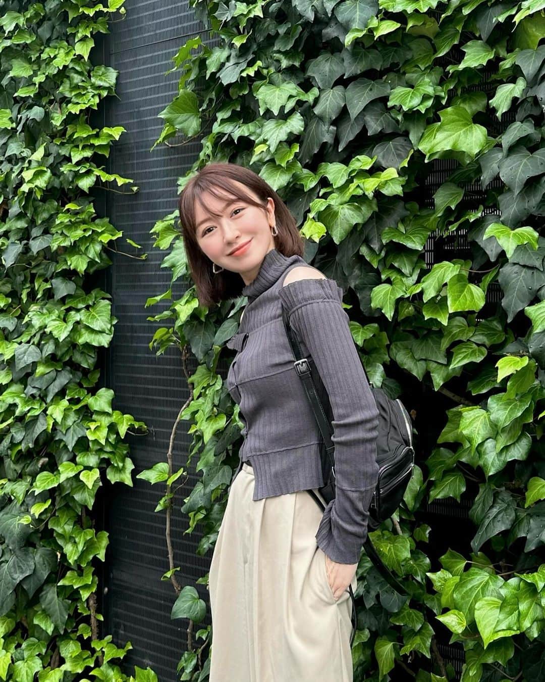 千葉由佳（ちばゆか）さんのインスタグラム写真 - (千葉由佳（ちばゆか）Instagram)「. 🌿🦭🍃  ブランチした日🍽️ @rihka_official の新色を連れて💄」9月28日 21時28分 - chibayuka