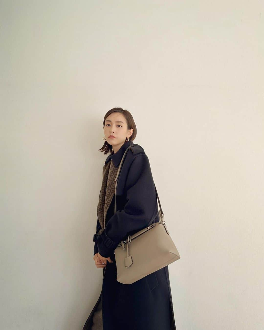 桐谷美玲さんのインスタグラム写真 - (桐谷美玲Instagram)「BY THE WAY👜 大人になった今こそ名品を…♡ #fendi #PR」9月28日 21時48分 - mirei_kiritani_