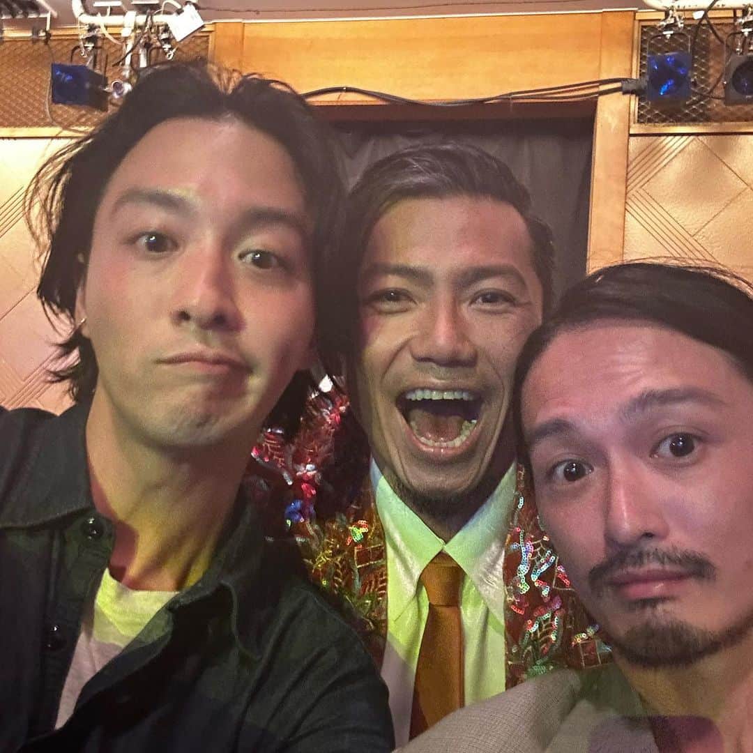 君嶋麻耶のインスタグラム：「初明治座  俺も頑張るね  #明治座　#純烈」