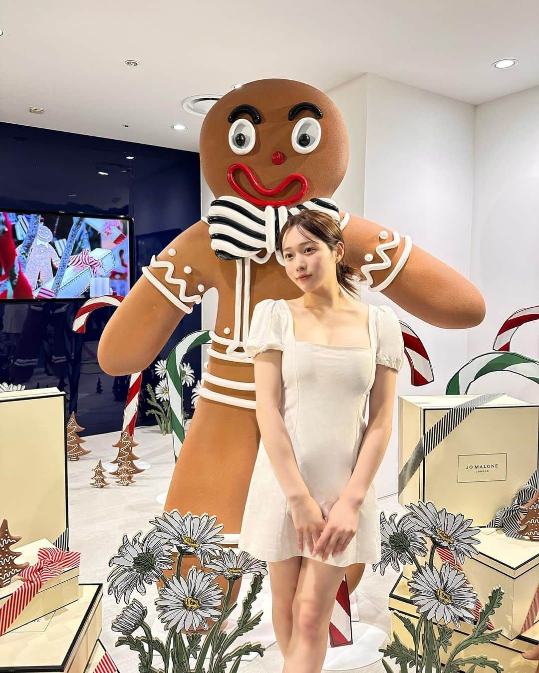 ぷうたんさんのインスタグラム写真 - (ぷうたんInstagram)「JO MALONE LONDON クリスマスコレクションのお披露目会に行ってきました🎄🤍 @jomalonelondon .  冬の主役間違いなし。のジンジャービスケットの香り🍪‪‪❤︎‬ クリスマス仕様でますます冬の訪れを感じ とてもわくわくするような空間でした😌♡ #seasonofscent #ジョーマローンロンドン #ジンジャーブレッドランド」9月28日 21時55分 - puutan_318