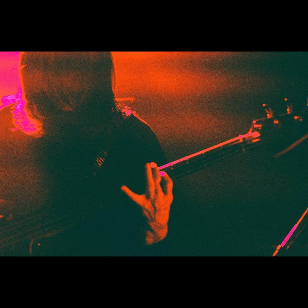 イガラシさんのインスタグラム写真 - (イガラシInstagram)「🟥　  ph @nishimaki_tkmi  #ZANSYOMIMAI  #HITORIE  #HITORIATELIERLIVE」9月28日 22時13分 - ygarshy