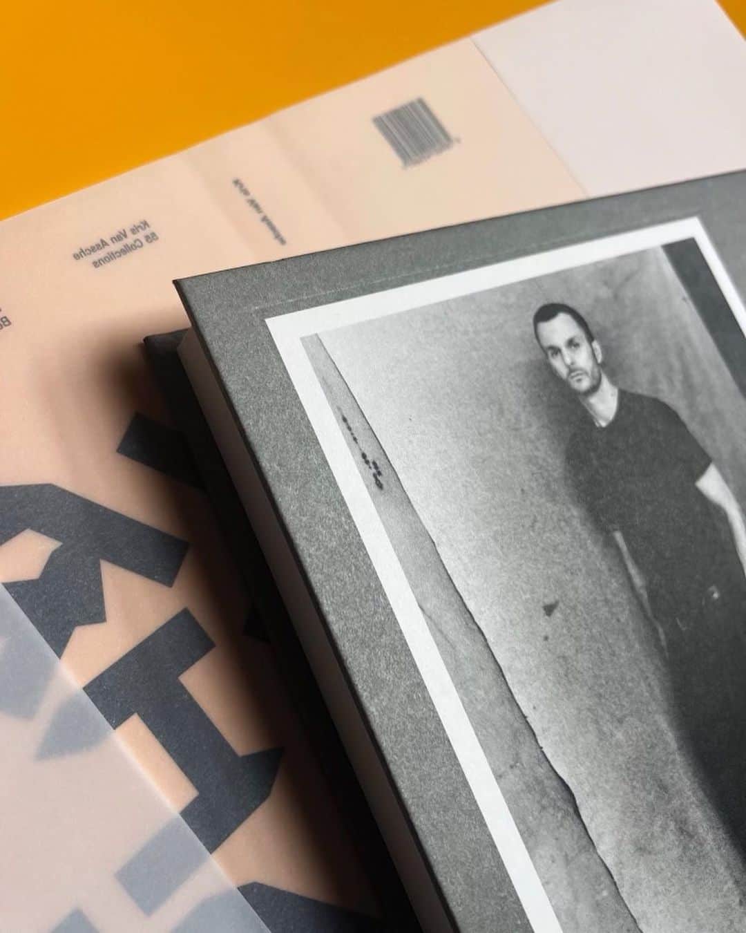 クリスヴァンアッシュのインスタグラム：「KRIS VAN ASSCHE ‘55 COLLECTIONS’  Book signing at PROGRAM/ME Tomorrow / Friday 29 September, 17:30-20:30.  @mmparisdotcom @gracej0hnston @anderschristianmadsen @lannoopublishers @progra.mm.e #krisvanassche  #kris_van_assche #mmparis」