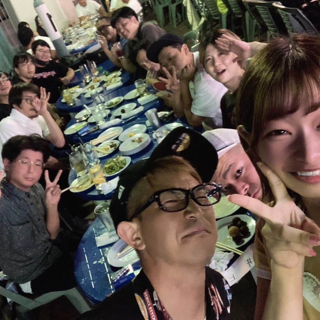 にぼしいわしさんのインスタグラム写真 - (にぼしいわしInstagram)「写真を撮ってる送別や飲み会 撮ってない送別や飲み会もあった ありがた〜い」9月28日 23時17分 - niboshiiwashiiwashi