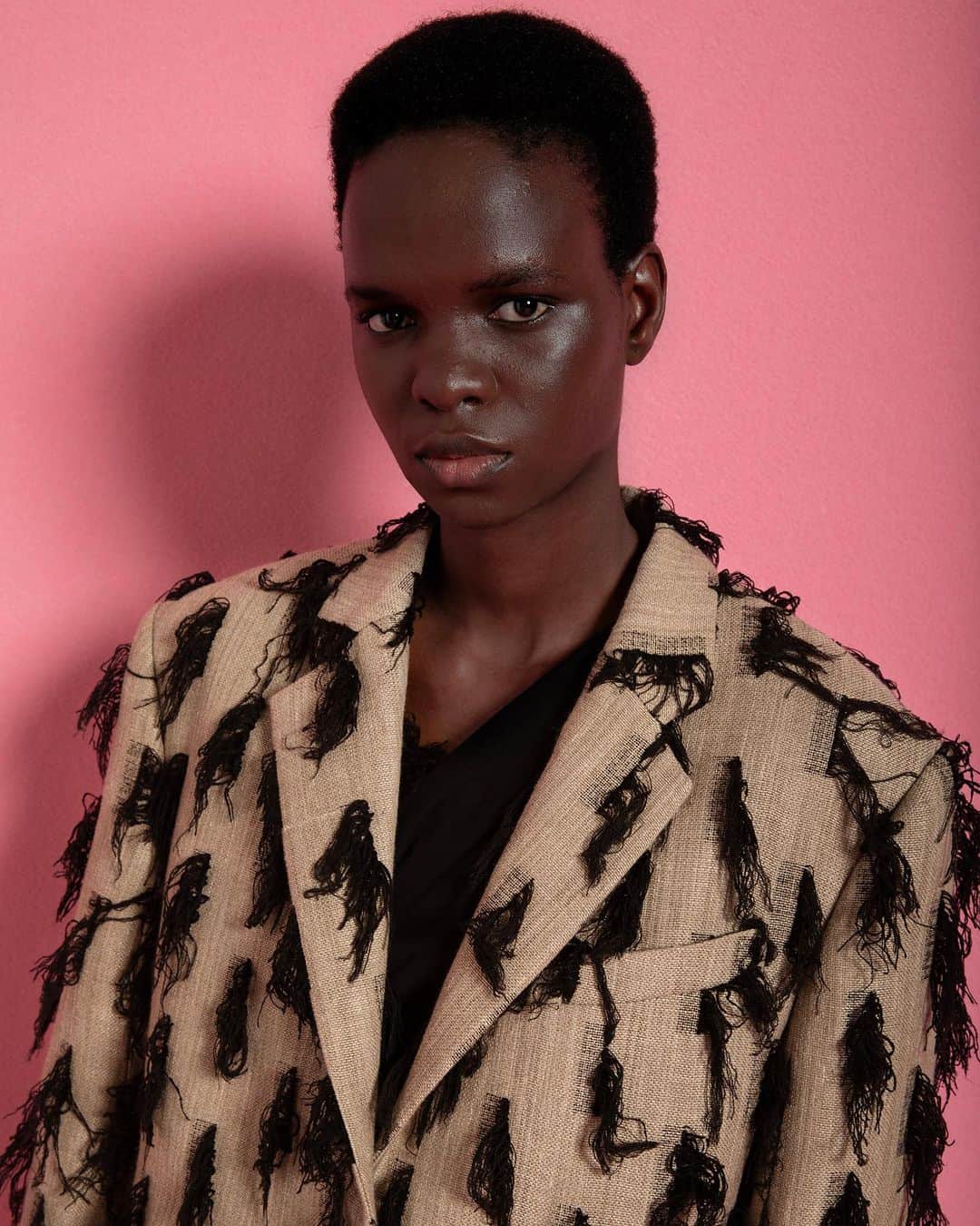エムエスジーエムのインスタグラム：「Details from the #MSGM Women’s Spring Summer 24 show.  @massimogiorgetti」