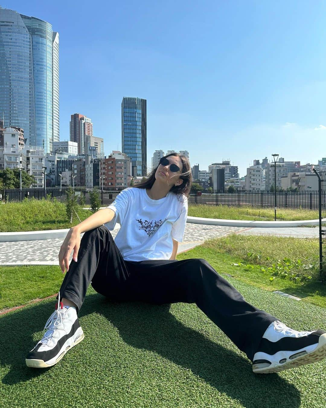 菊川リサのインスタグラム：「a day in the city🌱」