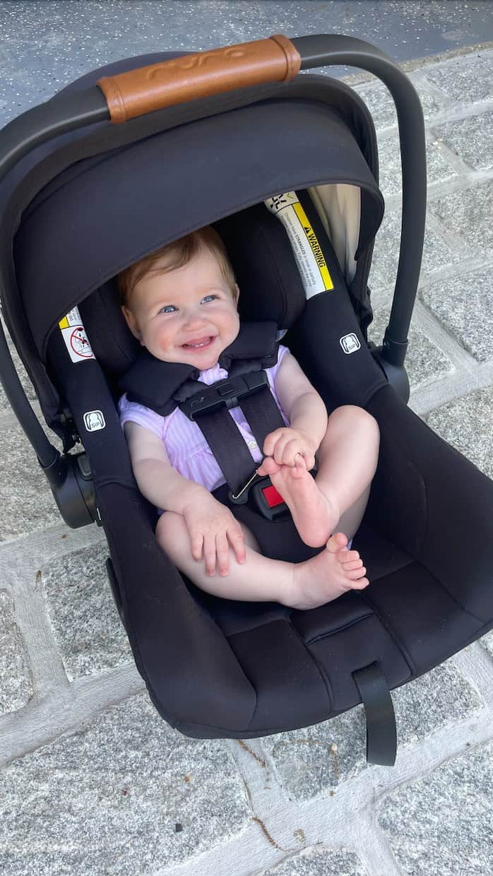 The Luxury Lifestyle Magazineのインスタグラム：「@nuna_usa lets you travel in style knowing your baby is comfortable and safe 😊」