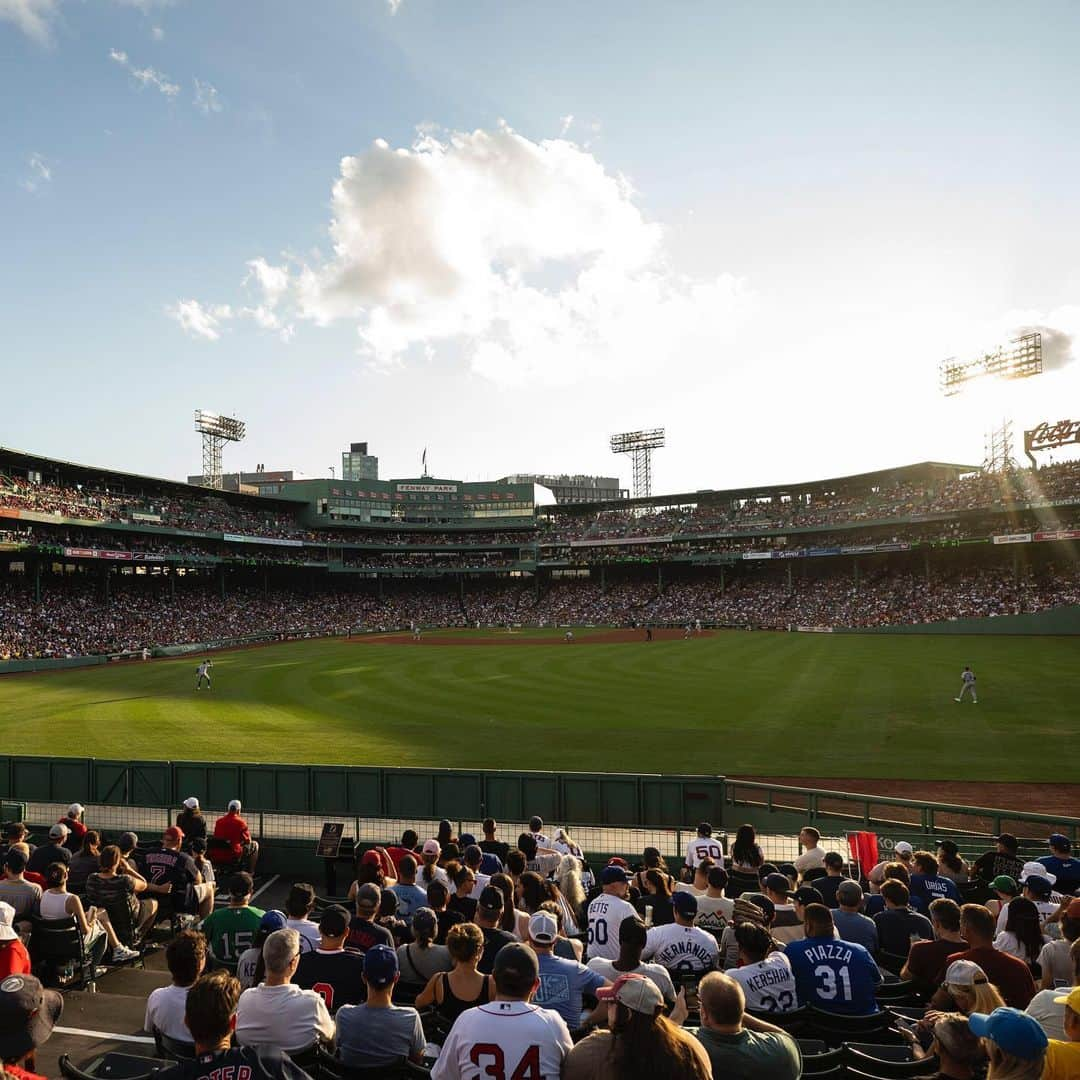 ボストン・レッドソックスさんのインスタグラム写真 - (ボストン・レッドソックスInstagram)「🫶」9月29日 0時26分 - redsox