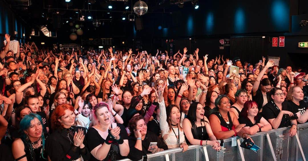 MIYAVI（石原貴雅）さんのインスタグラム写真 - (MIYAVI（石原貴雅）Instagram)「Danke schön, Berlin!   Another packed show in #Berlin, #Germany 🇩🇪  You've been incredibly kind to us, Europe. We're past the halfway point of this tour now. We hope you'll stay energized and engaged with us until the very end!  ON TO: #Bochum  We’re still here Germany!! Let’s have another great show together ✨  photo by: @ix.dan.video」9月29日 1時09分 - miyavi_staff