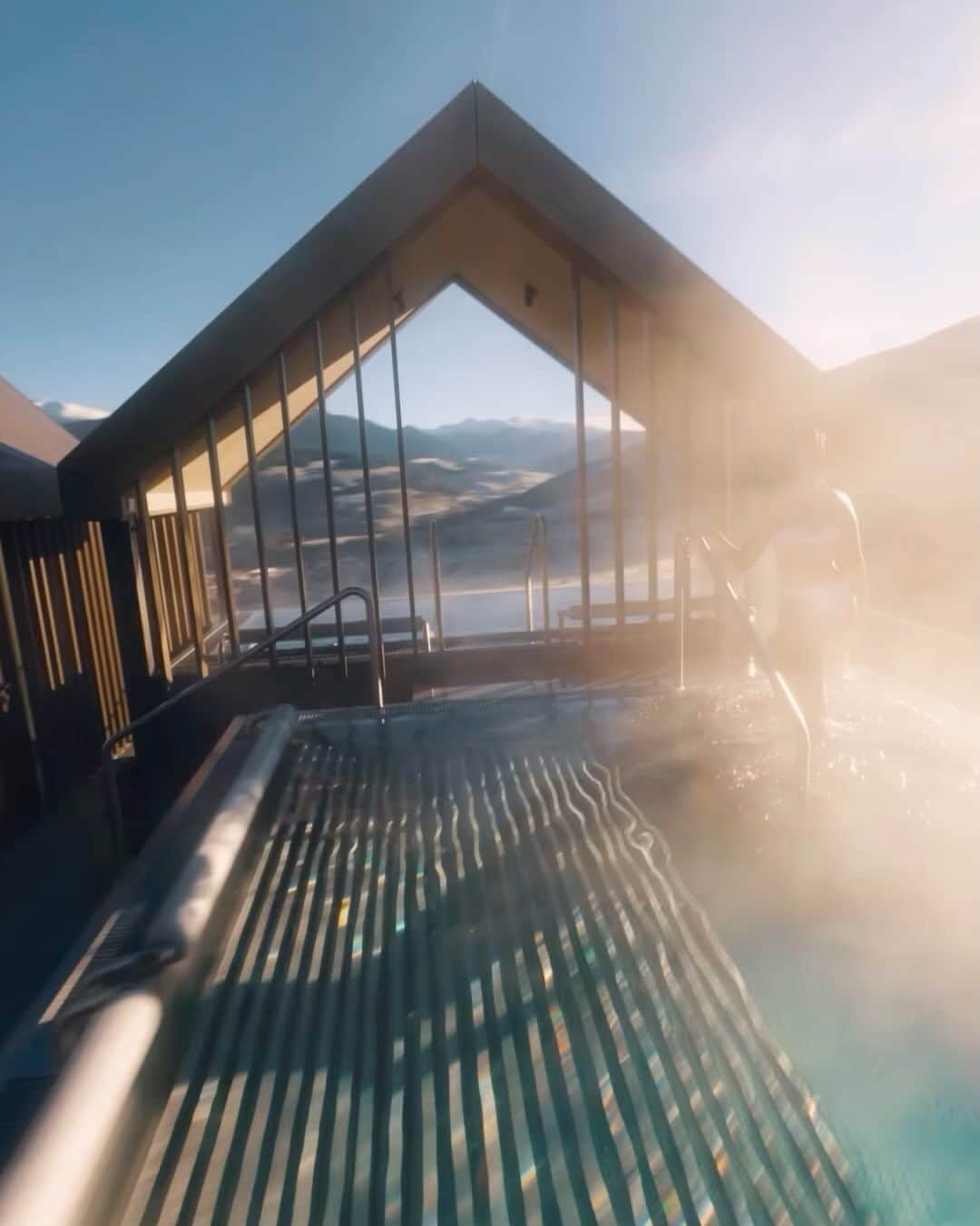 BEAUTIFUL HOTELSのインスタグラム：「@lucaputzer and @nicoleo__have us amazed by the wonders of Hotel Hubertus in the Dolomites! 🇮🇹 Nestled in Olang, this unique hotel offers six heated indoor and outdoor swimming pools - just look at those stunning views! 💦 Swimming not for you? Don't worry, the Dolomites are right outside, just waiting to be explored! 🏞️  📽 @lucaputzer (slide 1), @nicoleo__ (slides 2-4) 📍 @hotel_hubertus, Dolomites, Italy 🎶 Ziv Moran - La Luna e la Fisarmonica - Instrumental Version」