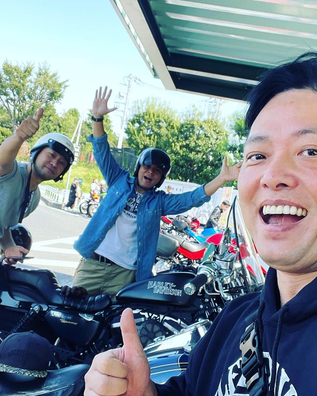 キャプテン★ザコさんのインスタグラム写真 - (キャプテン★ザコInstagram)「バイク動画撮影で初めての西伊豆へ ここまでバイクで長距離は初ですな🏍️ 近日中に素敵な動画が出てきますので、宜しくお願いします🙇‍♂️  #西天城高原 #harleydavidson #flsts #xl883n #xl883r #西伊豆」9月29日 1時13分 - captainzako