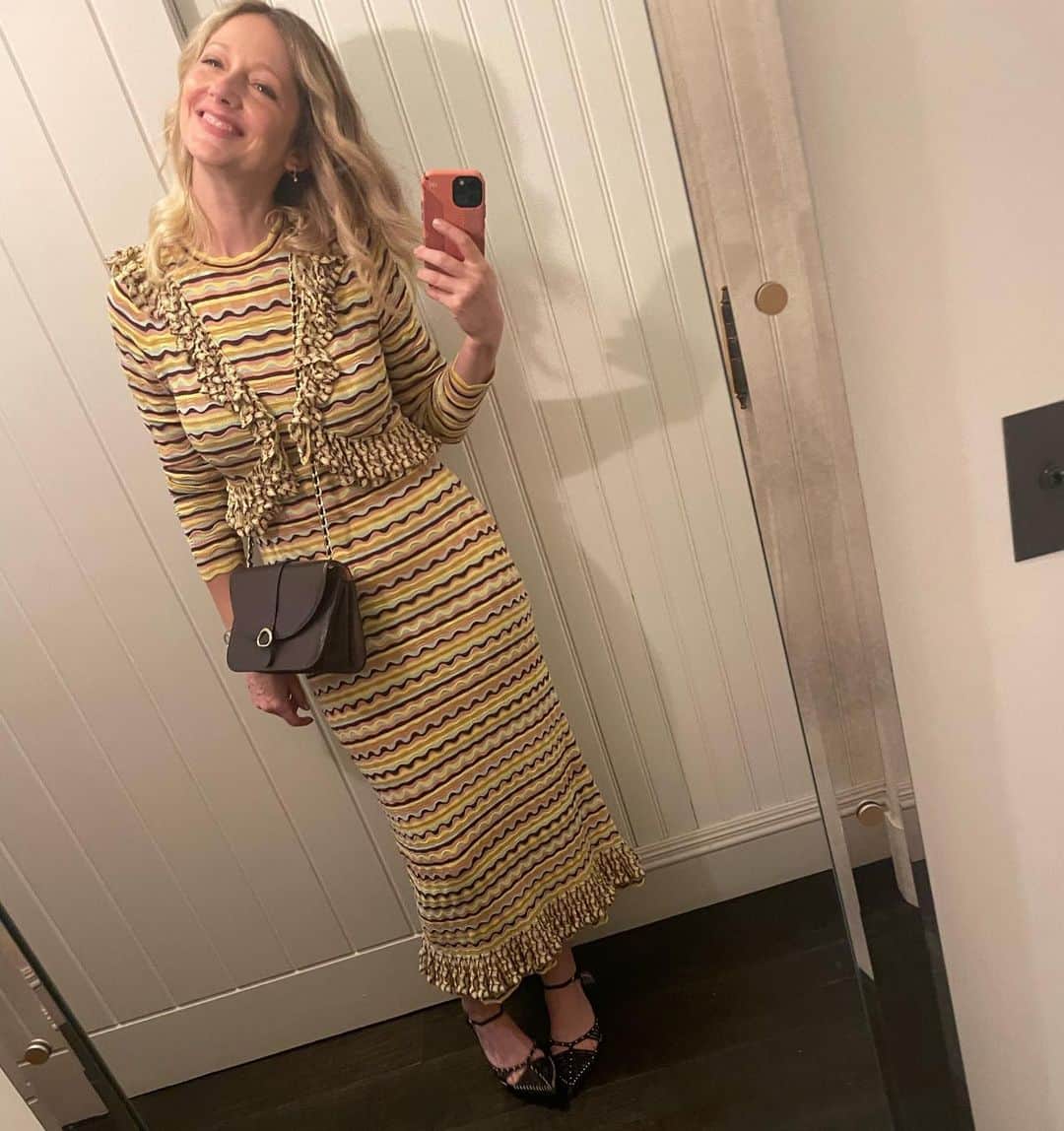 ジュディ・グリアさんのインスタグラム写真 - (ジュディ・グリアInstagram)「The dresses I almost wore… (and one jumpsuit). I loved them all, but I could only wear one! Congratulations on the LA store @ullajohnson!! The selfies in your mirrors will be way better than this hotel room hallway!   #ullajohnson #nyfw」9月29日 2時03分 - missjudygreer