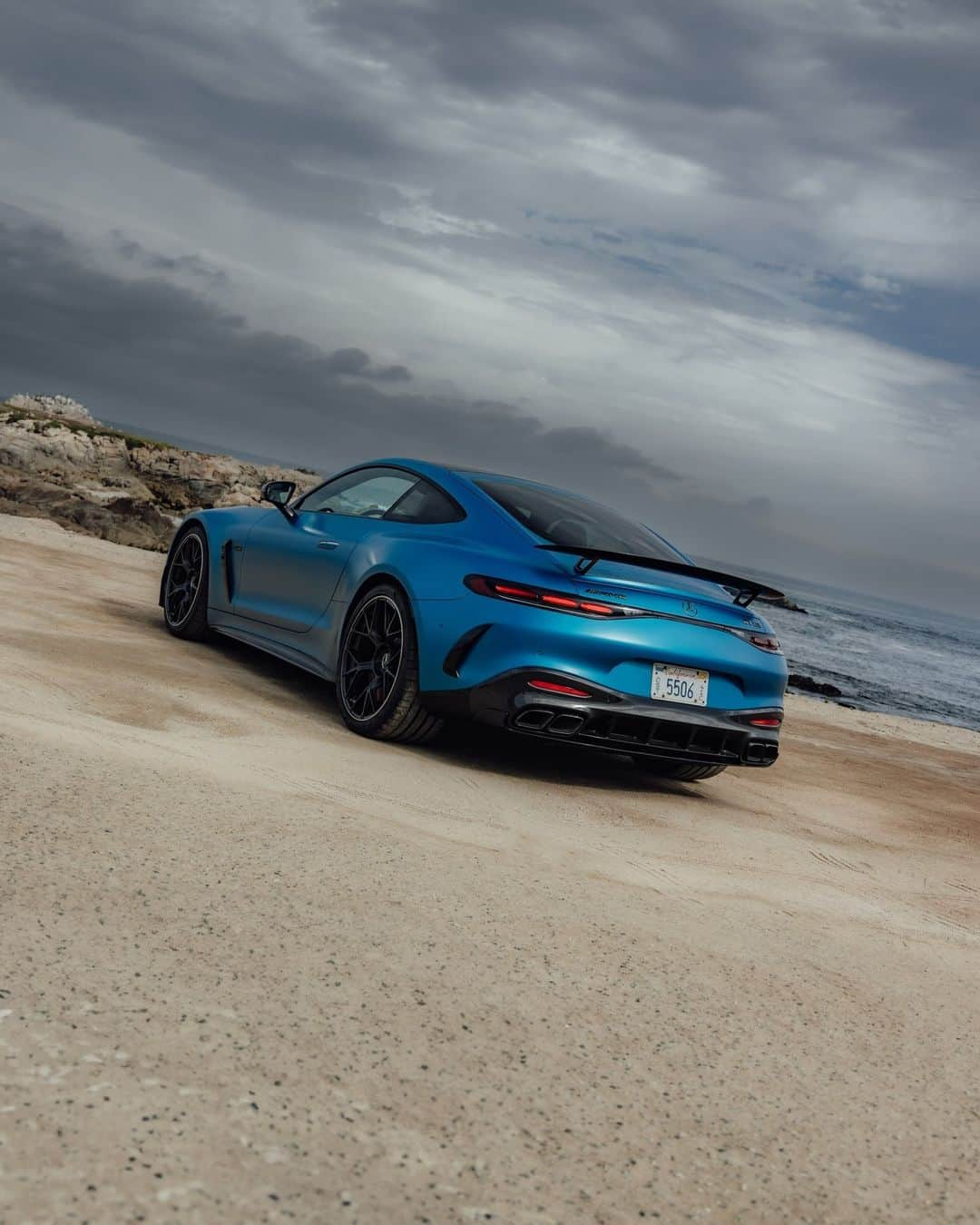 メルセデス・ベンツさんのインスタグラム写真 - (メルセデス・ベンツInstagram)「Let the new @mercedesamg #GT63 be your companion on a journey like no other.   #MercedesBenz #MercedesAMG #AMG   [Mercedes-AMG GT 63 4MATIC+ | WLTP: Kraftstoffverbrauch kombiniert: 14,1 l/ 100 km | CO2-Emissionen kombiniert: 319 g/km | mb4.me/DAT-Leitfaden]」9月29日 3時00分 - mercedesbenz