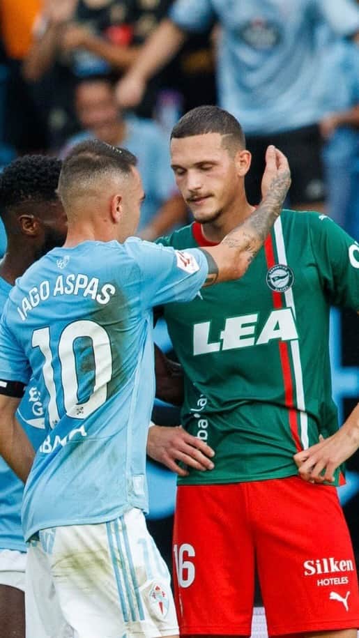 のインスタグラム：「👏 𝐅𝐀𝐈𝐑𝐏𝐋𝐀𝐘 👏  #CeltaAlavés #LALIGA #LALIGAEASPORTS #LALIGAHighlights #Football」