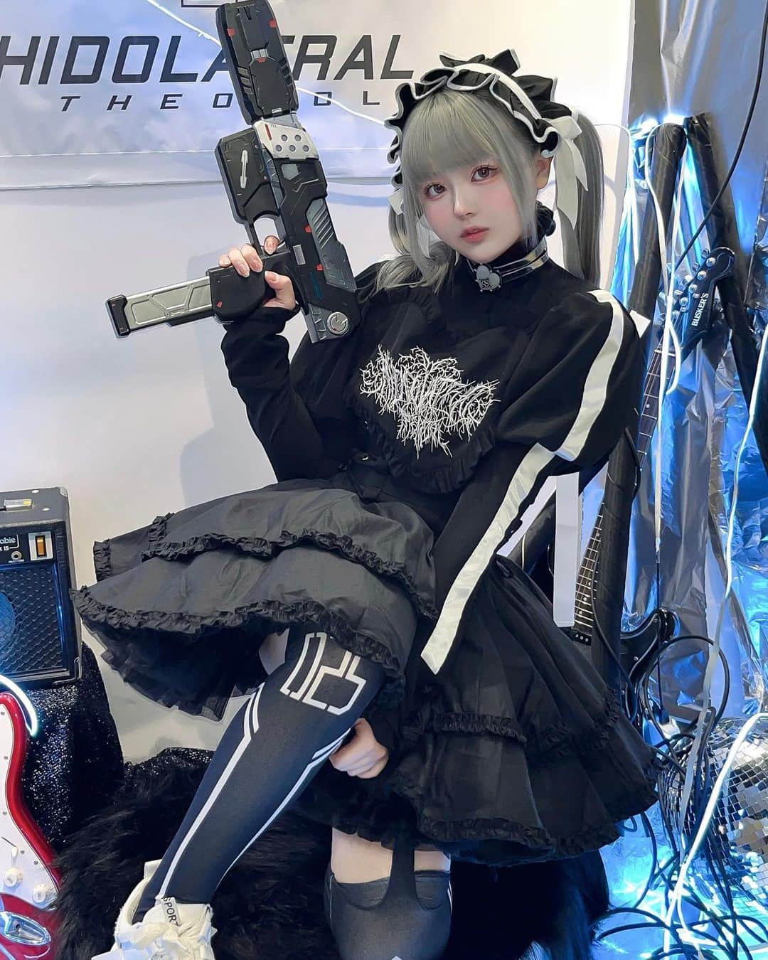 あまにのインスタグラム：「テオドールさんのポップアップにお邪魔させていただきました！ 細部まで拘られいた衣装は最高に可愛くて本当に感動してしまって😭✨スタイルも盛ってくれる最強お洋服❤️‍🔥 10/1まで開催されてるそうなので、皆さんにもぜひ🫶」