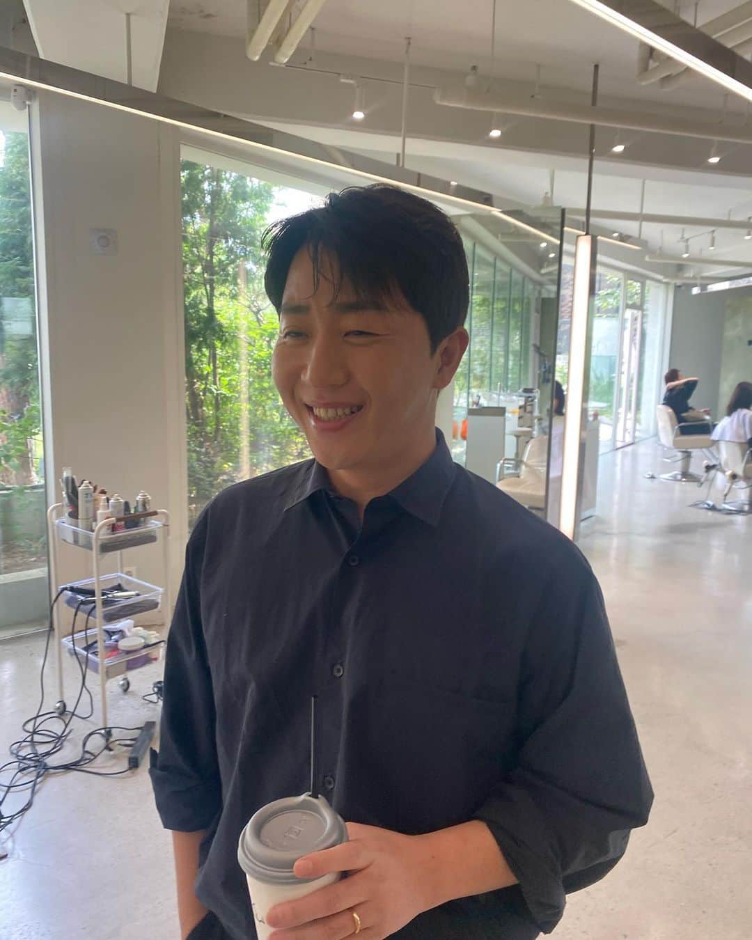 ホン・ジンホさんのインスタグラム写真 - (ホン・ジンホInstagram)「해피 한가위 즐거운 연휴 되세요~~🙌🙌」9月29日 14時48分 - jinhoda2