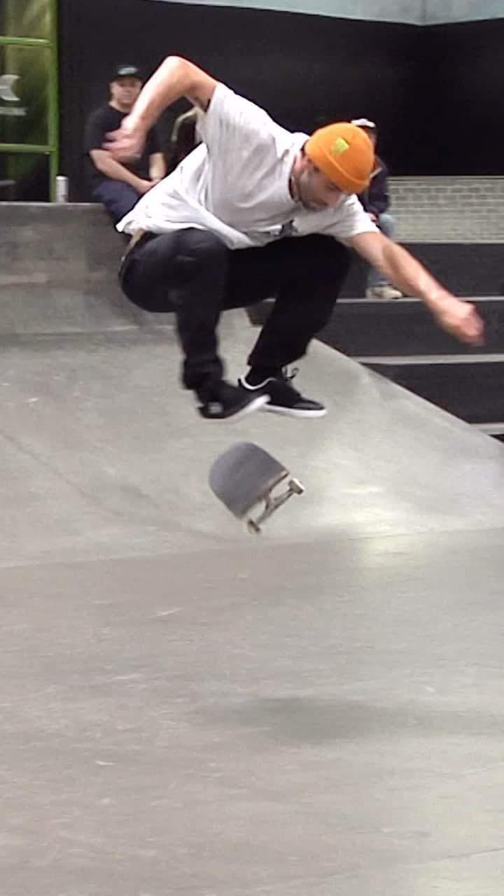 The Berricsのインスタグラム：「Round 2 upped the anti on heavy trick selection... What was your favorite trick that went down in Round 2? Let us know in the comments and make sure to watch The Best of BATB 13 Round 2!  Click the link in bio to watch “The Best of BATB 13 - Round 2” now playing on TheBerrics.com  Head to the @berricscanteen for your last chance to pick up an autographed Round 2 Finals Night Ticket Board.  #berrics #skateboardingisfun」