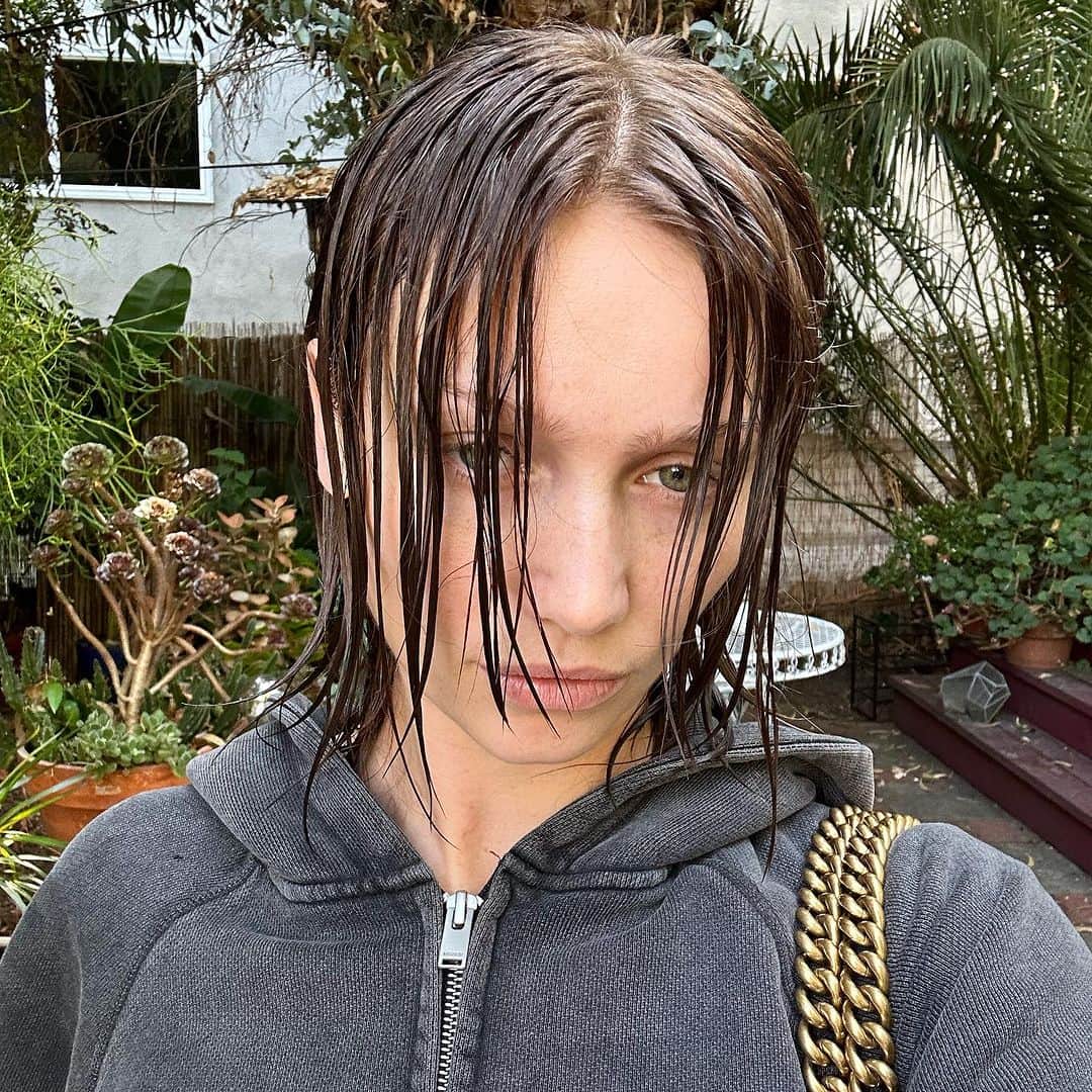 ケイリン・ルッソのインスタグラム：「Y\nnnnnnnnn thoughts???」