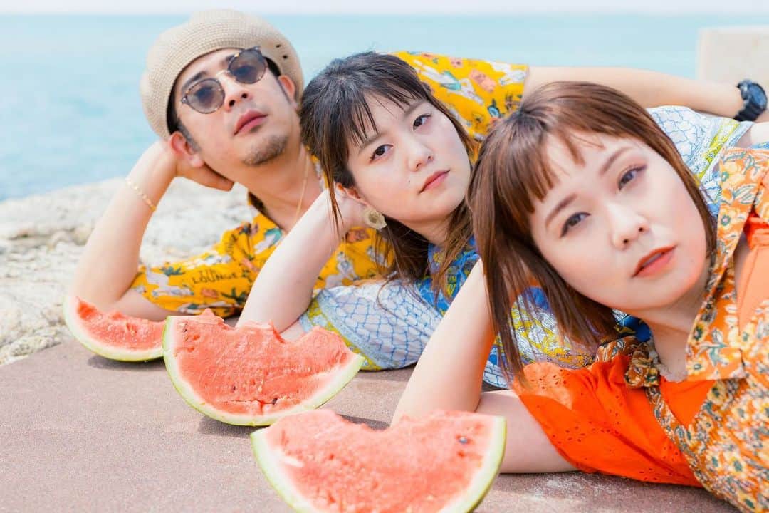 MAIKO のインスタグラム：「🍉🍉🍉  #おはよう #アンニュイってどうやるの😇 #sevenoops」