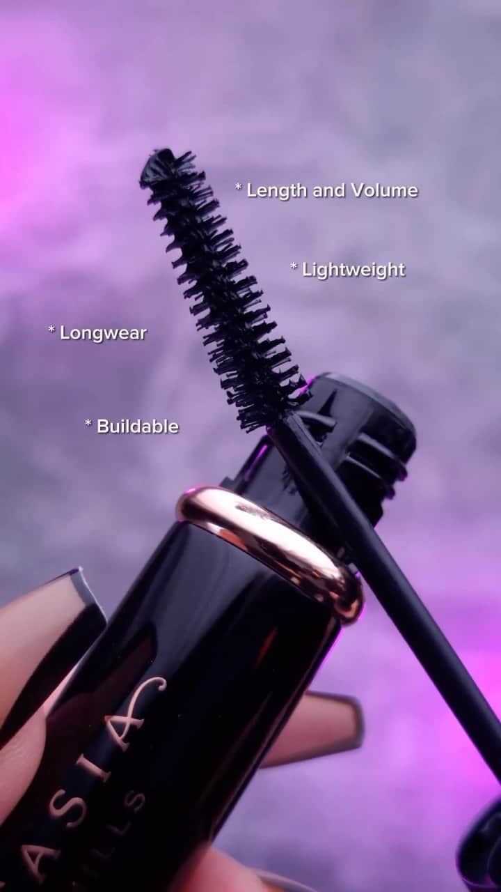 Anastasia Beverly Hillsのインスタグラム：「Our new favorite 🫶🏾 #ABHLashSculpt Mascara lengthens, adds volume, and defines lashes ✨ Tap to shop!  📸: @mar.see.ah.mua (she/her)  #AnastasiaBeverlyHills」