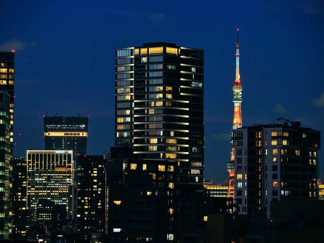 Meiji Gakuin/明治学院大学/明学のインスタグラム：「明日で9月も終わりです😌 皆さん、どんな1か月でしたか？  白金キャンパスからの夜景をお届けします🌠 今日もお疲れ様でした。  #明治学院大学 #白金キャンパス #白金 #秋学期 #秋学期もがんばろう #明学 #明治学院 #明学人 #勉強 #大学 #授業 #明学生 #メイガク #明学ライフ #大学生活 #キャンパスライフ #mgu #meijigakuinuniversity #meijigakuin #meigaku #photography #photographer」