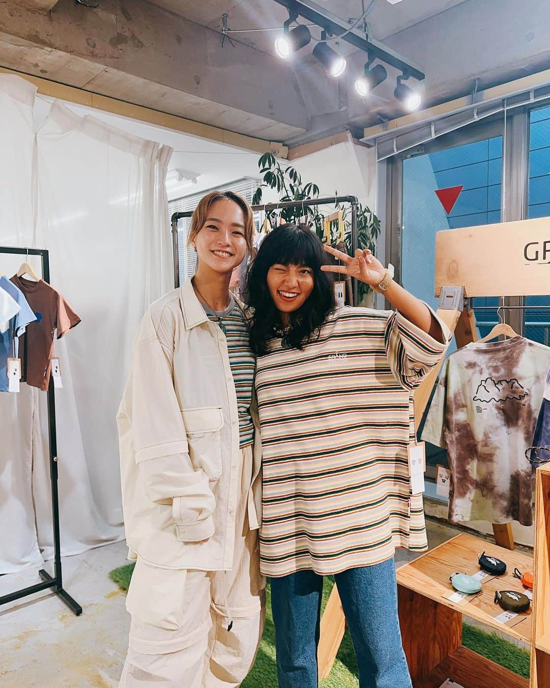 レオラさんのインスタグラム写真 - (レオラInstagram)「@grandcanyonjapan   2024 spring / summer 来年の春夏キャンプが楽しみ🥰🏕  #outdoor #outdoorfashion #キャンプコーデ #nordisk」9月29日 9時05分 - leola_official