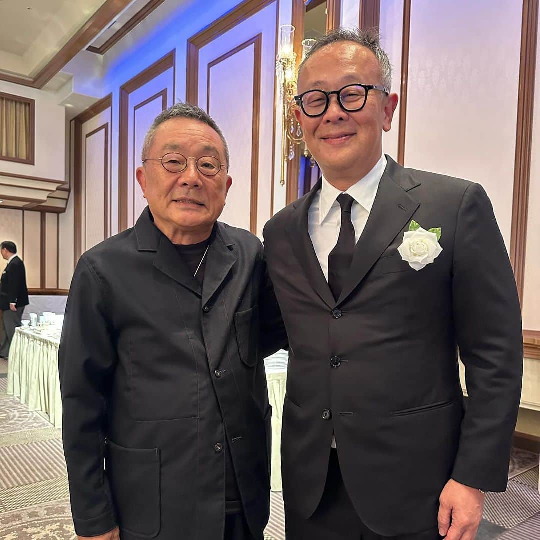 西田善太さんのインスタグラム写真 - (西田善太Instagram)「「木滑さんを送る会」の会場で配られた「木滑さんの言葉」。木滑さんしか言えない言葉が39個、並んでる。こいつは宝物ですな。この言葉通り、一緒に作ってきた"面白味ばかりでできている🥹"仲間とたくさん会えたのだ。 #木滑良久」9月29日 15時24分 - zentanishida