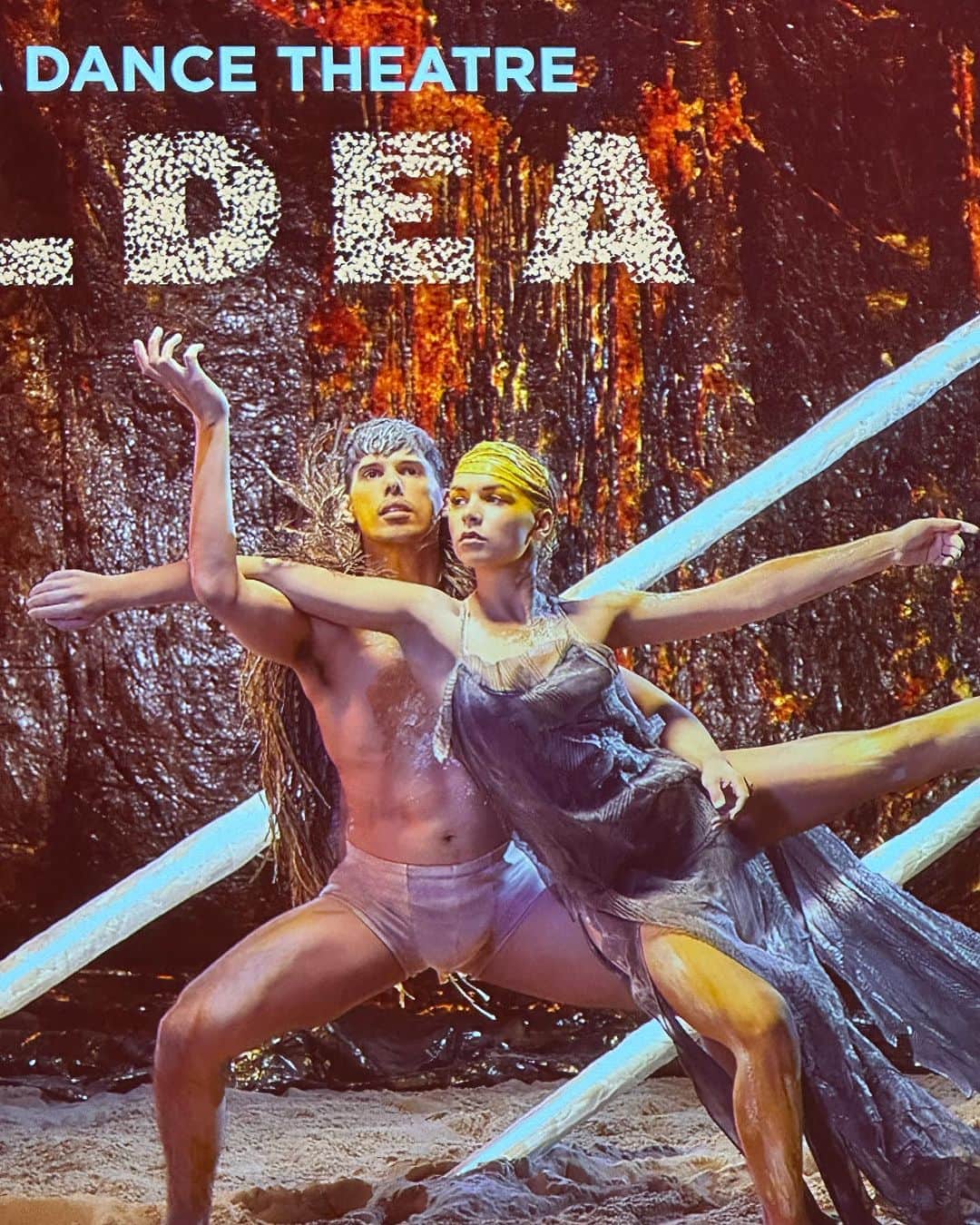 のインスタグラム：「Thank you to the @bangarradancetheatre for a very memorable night. Your dancers are divine and you showed us life and beauty in the face of subjugation.」