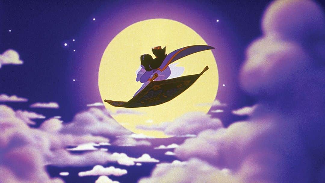 ディズニー・スタジオさんのインスタグラム写真 - (ディズニー・スタジオInstagram)「魔法のじゅうたんに乗って、2人だけの世界へ…✨  #月見 #中秋の名月 #十五夜 #アラジン #Aladdin #ディズニー #Disney #ディズニー映画」9月29日 10時00分 - disneystudiojp