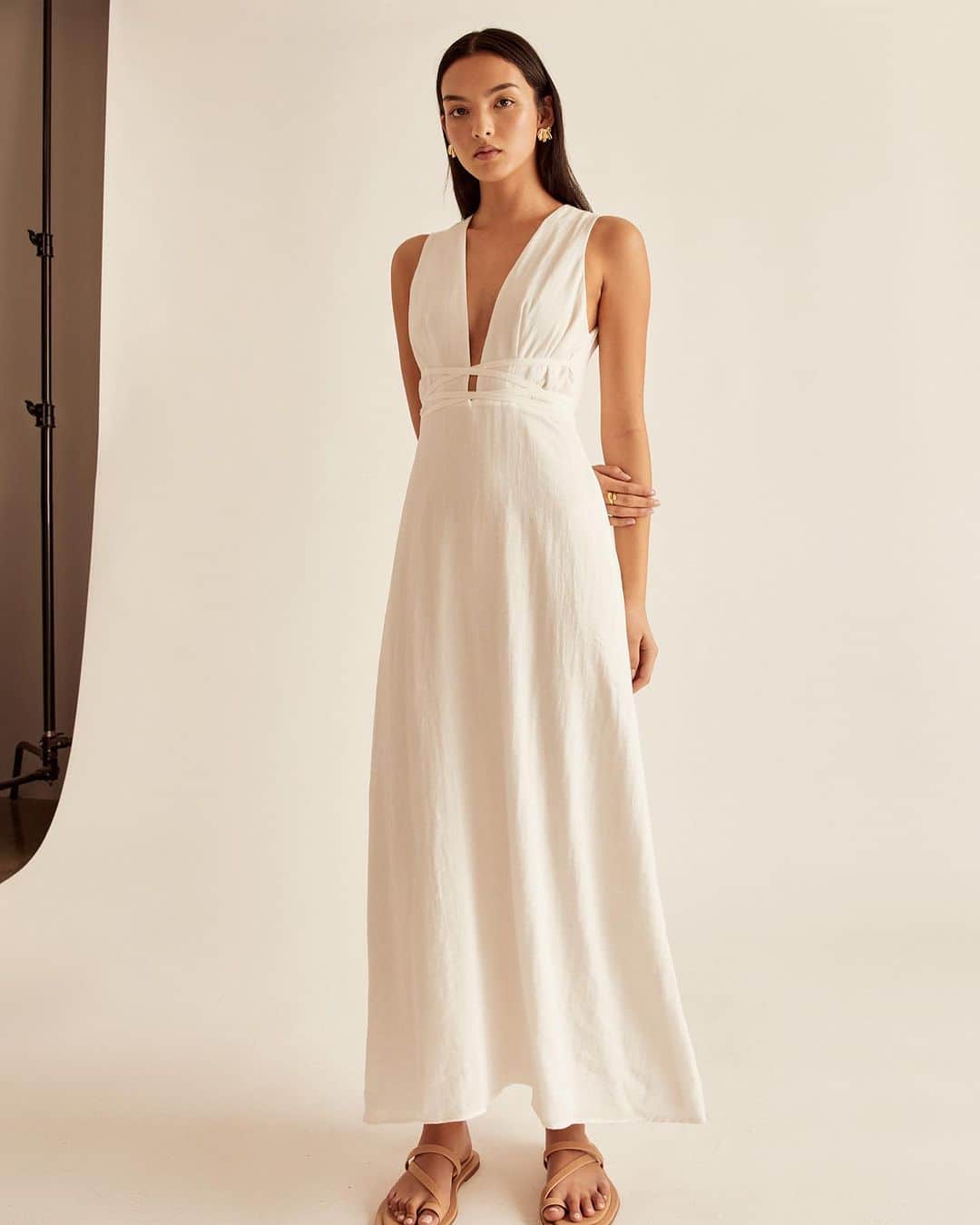 KOOKAI のインスタグラム：「Just Landed •• Tap to shop the Hayman Deep Vee Dress, new to boutiques and online #kookai」