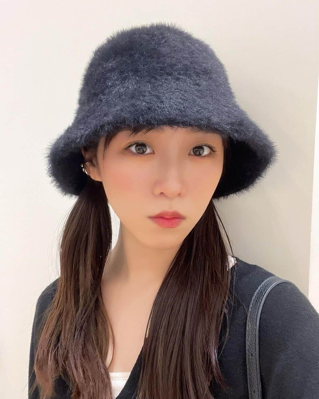 沖玲萌さんのインスタグラム写真 - (沖玲萌Instagram)「ひとりでお買い物day🖤👜」9月29日 12時38分 - remoni_oki