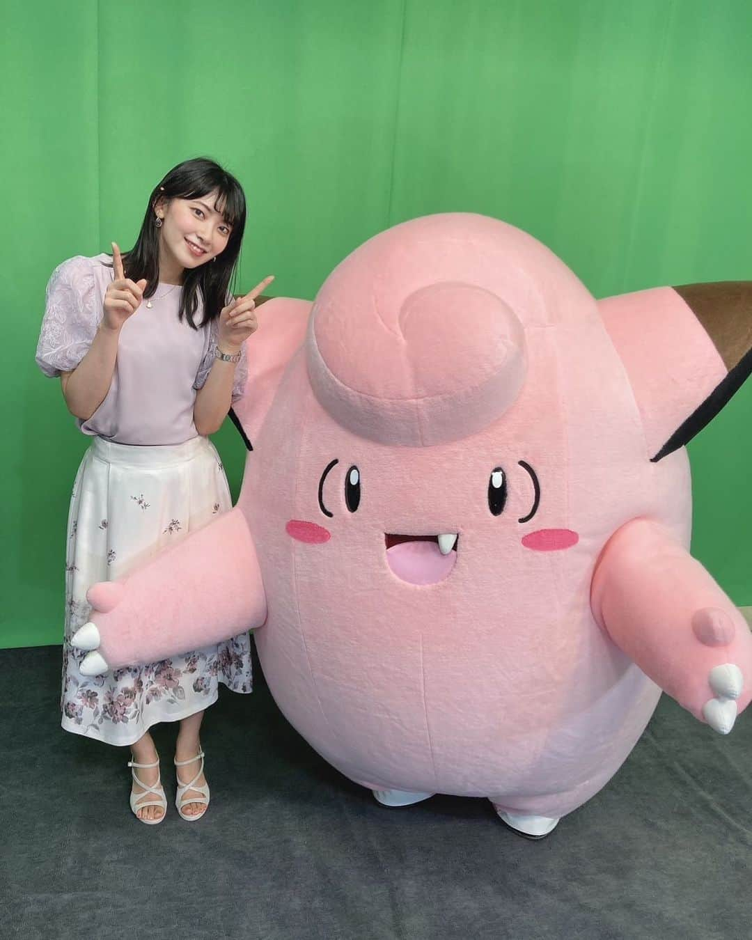 檜山沙耶さんのインスタグラム写真 - (檜山沙耶Instagram)「TikTokのポケモン公式アカウントにて おつきみピッピとゆびふりダンスをさせていただきました〜！ ストーリーにも載せていますのでぜひ一緒に踊りましょう🥰  #ポケモン  #ピッピ #おつきみピッピ #ゆびをふる  #ゆびふりダンス　#中秋の名月 #中秋の名月🌕 #碧の仮面   #ポケモンSVゼロの秘宝   #ポケモンSV #pokemongo  #pokemonsleep #pokemon」9月29日 23時03分 - sayahiyama