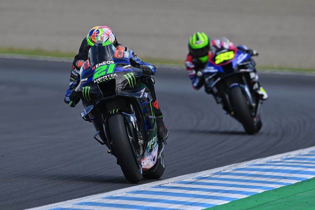 YamahaMotoGPさんのインスタグラム写真 - (YamahaMotoGPInstagram)「💬 @frankymorbido, Grand Prix of Japan - Practice Result - 15th:  "Unfortunately, we didn’t have the potential to get directly into Q2. We are losing a lot on acceleration, also compared to Fabio, and we need to understand well what happened because usually it’s not like this. We need to check why this occurred and then fix it for tomorrow."  #MonsterYamaha | #MotoGP | #JapaneseGP」9月29日 23時14分 - yamahamotogp