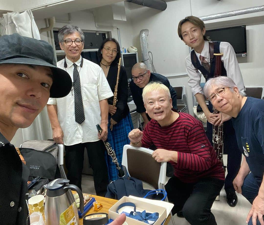 武田真治のインスタグラム：「2023.9.28. 世界的アコーディオン奏者 cobaさんの演奏を聴きに Renaissance in DAC 2nd ～cobaのacoustic concert～へ行ってきました☆ 圧巻の演奏とはこのこと♪ 9月3日、宮崎で一緒に演奏させてもらったことが夢のように思えてしまうので、忘れないためにその時の勇姿をここに(๑˃̵ᴗ˂̵)   #coba さん(Acc) #十亀正司 さん(Cl) #高橋香織 さん(Vn) #皆神陽太 さん(Fg) 甲藤さち さん(Fl) #バカボン鈴木 さん(Cb) #仙波清彦 さん(Per) 演奏お疲れ様でした！！ #DAC #SpaceDo #武田真治」