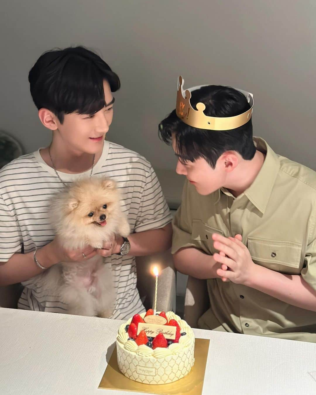 BAOZIさんのインスタグラム写真 - (BAOZIInstagram)「提前过个生日吧～🎂 和两个宝宝」9月30日 0時14分 - moemoebaozi