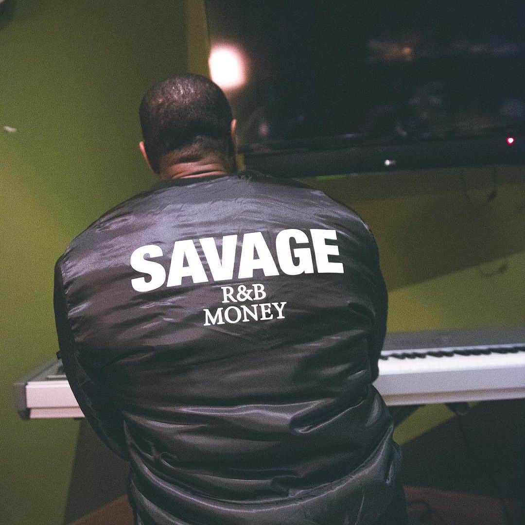 タンクさんのインスタグラム写真 - (タンクInstagram)「6 years ago today a “Savage” emerged R&B MONEY」9月30日 0時26分 - therealtank
