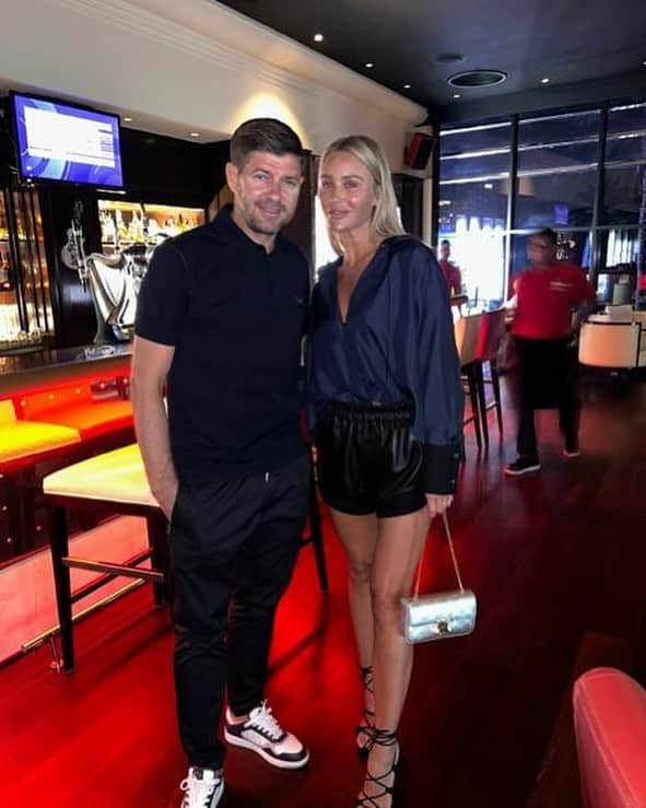 スティーヴン・ジェラードのインスタグラム：「Happy birthday babe have a boss day ❤️🥳」