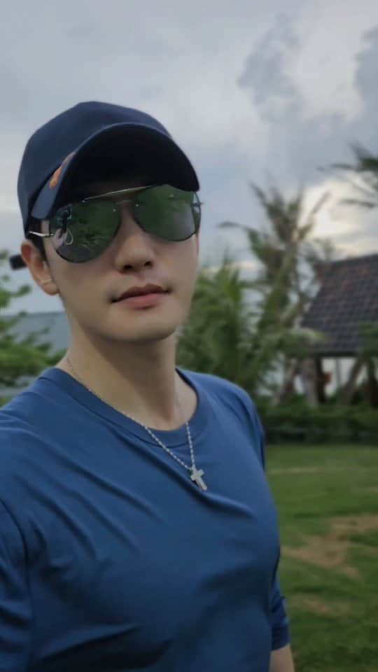 パク・シフのインスタグラム：「즐거운 명절 보내세요❤️」