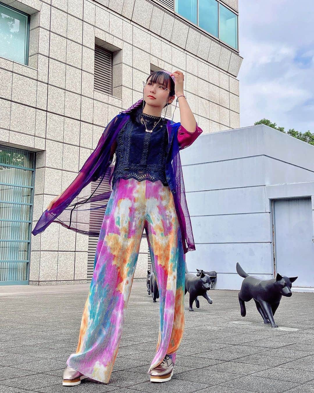 森實りこのインスタグラム：「: 🐕🐕🐕  ライブ参戦服です✌︎  #end_re_me  #endrecheri #erother  地元開催うれしい〜！」