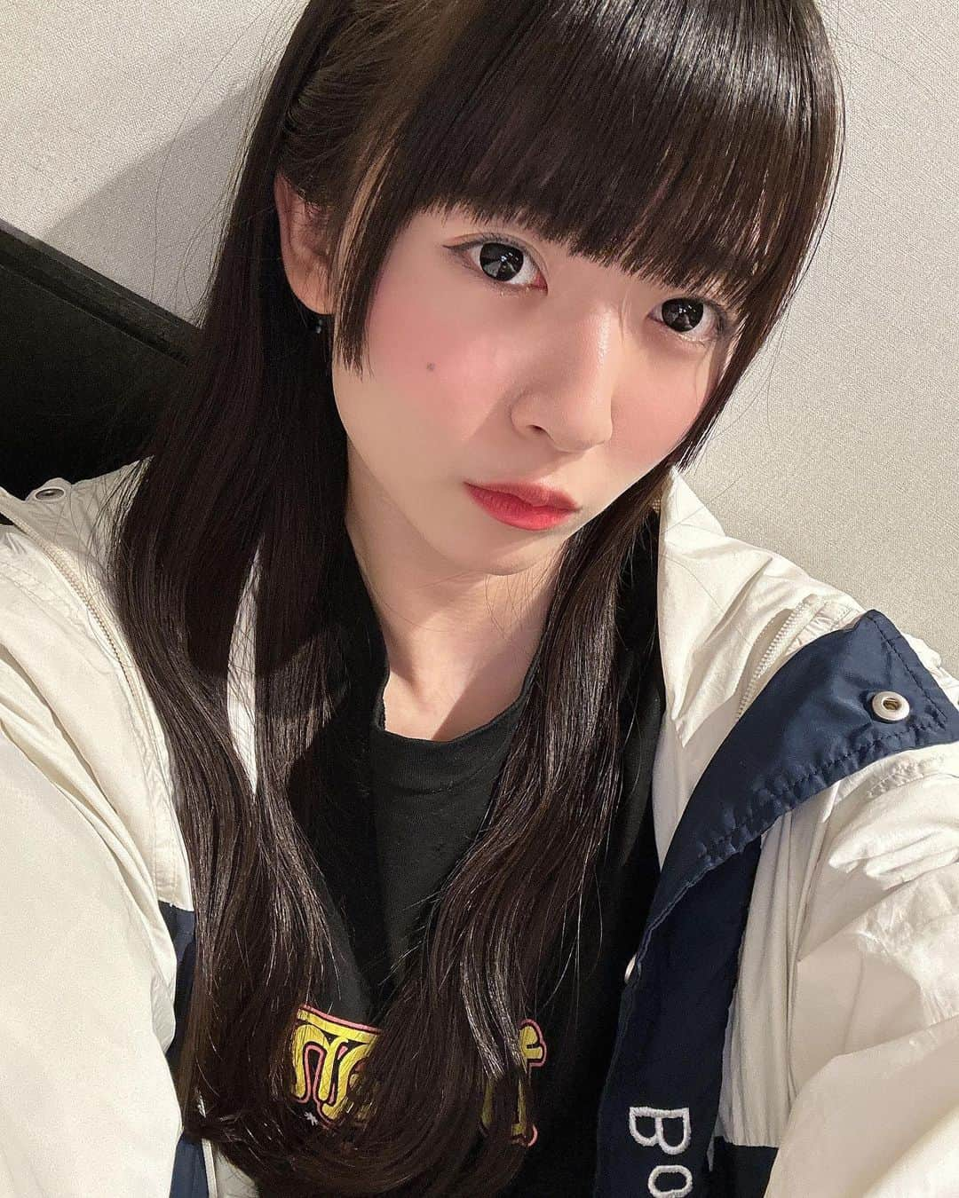 橋本美桜のインスタグラム：「これくらいのゆるいウェーブ巻き自分でもできるようになりたい、🐑」