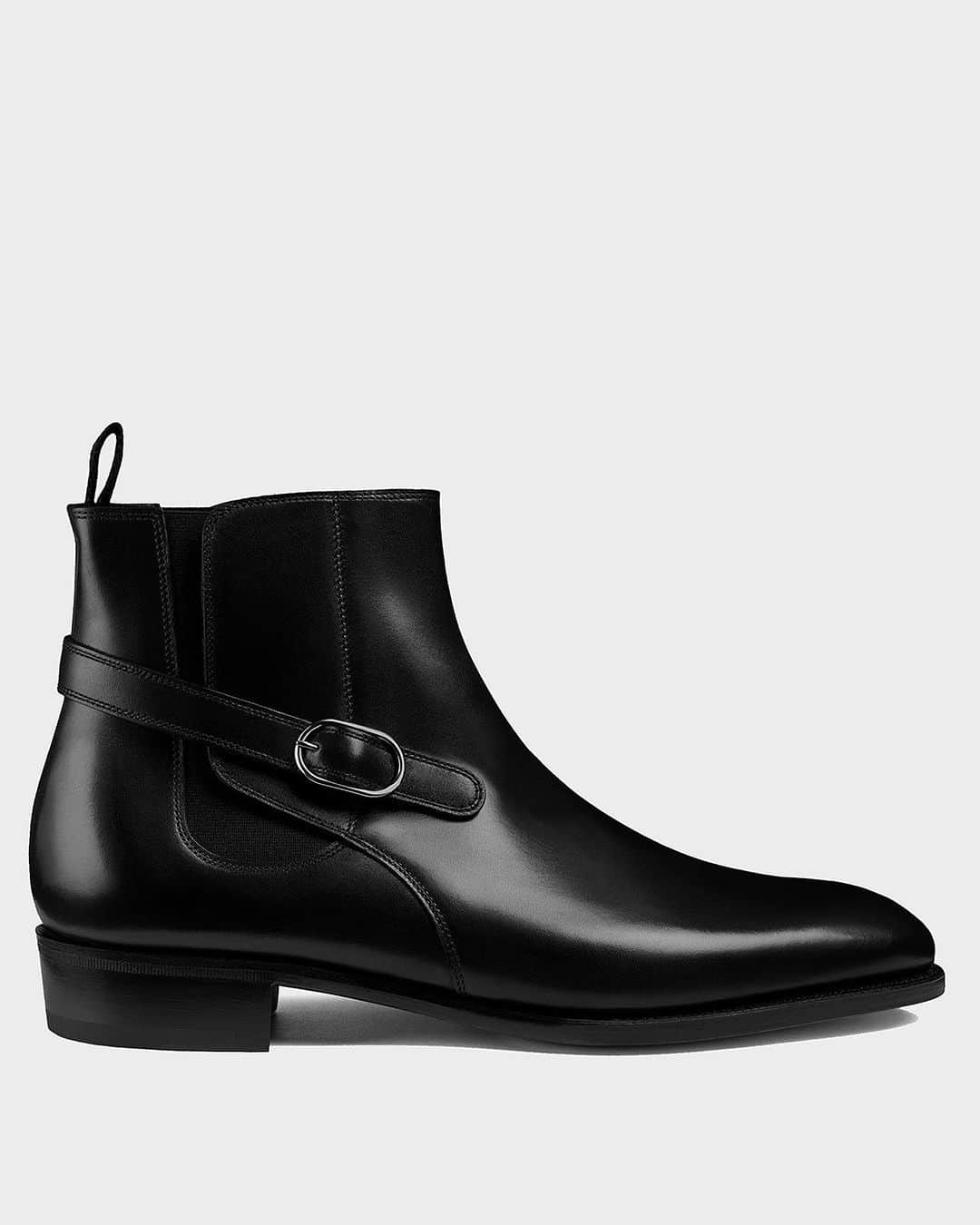 ジョンロブのインスタグラム：「Introducing Masons, a new take on the Jodhpur boot, easy to slip-on thanks to its concealed elastic band and featuring a reverse strap with the house’s new signature oval buckle.  . #johnlobb」