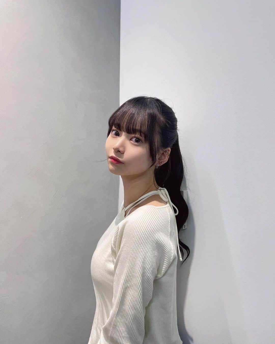 真穂さんのインスタグラム写真 - (真穂Instagram)「ポニーテール好きって言ってたからしてみたんだけど〜〜  #fyp #03」9月29日 17時15分 - bibilab1011