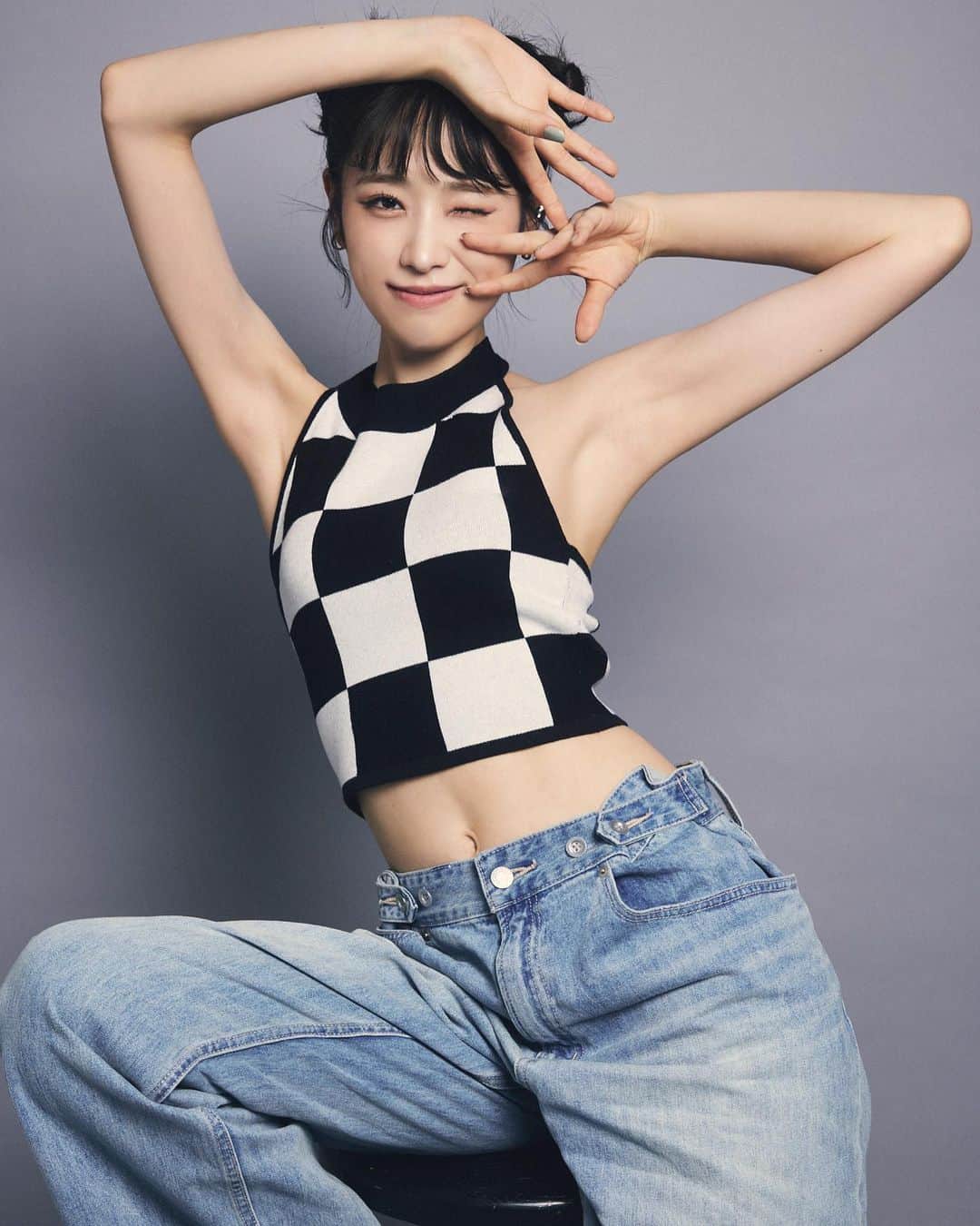 髙橋ひかるのインスタグラム：「. Myojo 強気な乙女🩶 今月の連載も可愛いです。 ぜひ！♡」